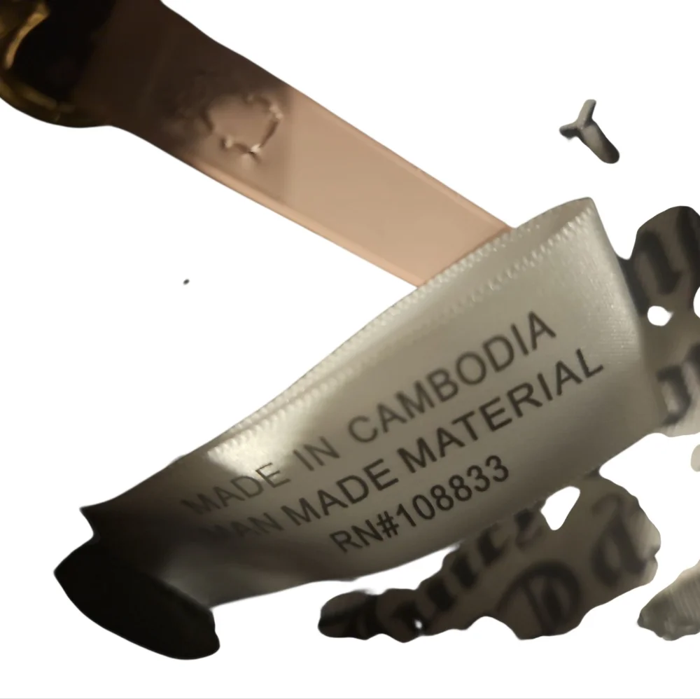 Elegant Pink Crossbody Bag Set Exellent Condition Small Bag New - Picture 8 of 9